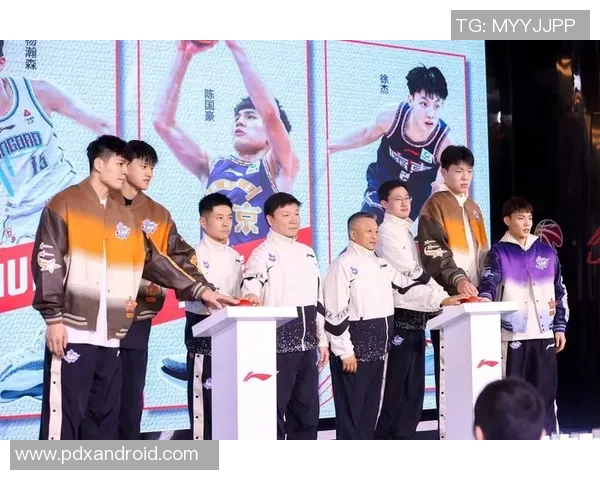 李宁签约NBA和CBA球员名单韦德库里等熟悉面孔一览 李宁签约NBA和CBA球员名单韦德库里等熟悉面孔一览